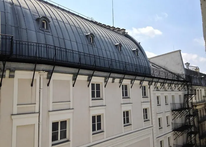 شقة Parisian Flat Under The Roofs